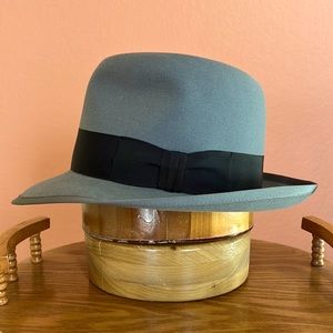 Highly Collectible vintage Stetson Whippet